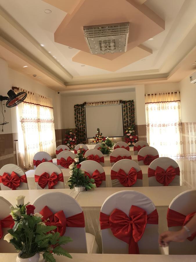 Ngoc Nam Hotel Ham Tan Exterior photo
